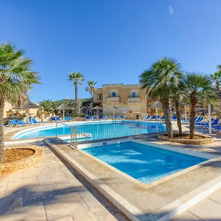 Villagg Tal-fanal Apartment *