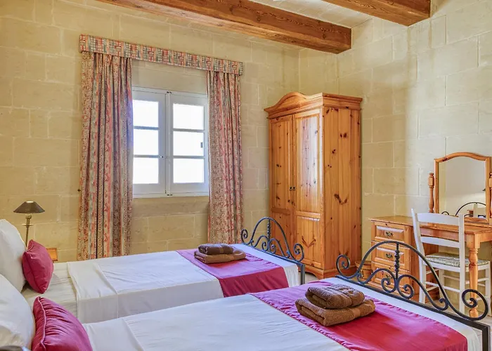 Villagg Tal-fanal Lejlighed Għasri