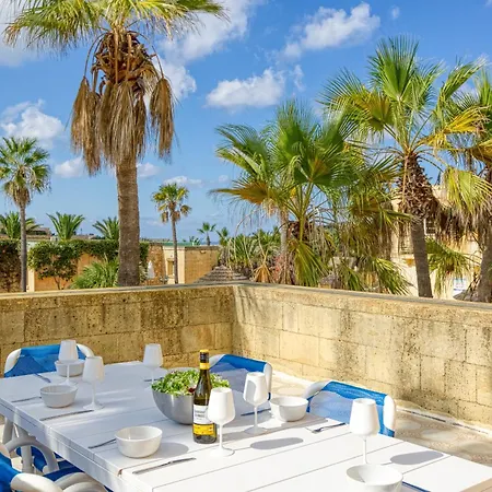 Villagg Tal-fanal Lejlighed Għasri