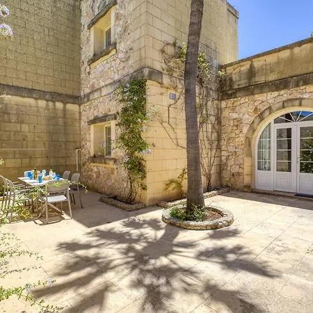 Villagg Tal-fanal Apartament