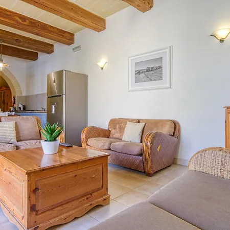 Villagg Tal-fanal * Għasri