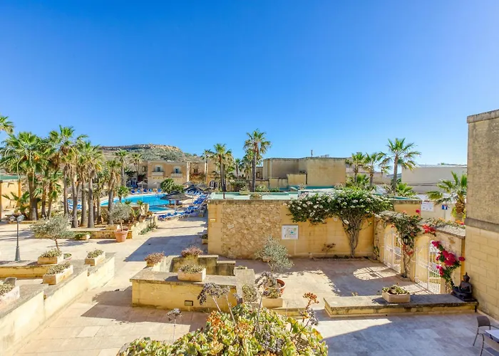 Villagg Tal-fanal * Għasri