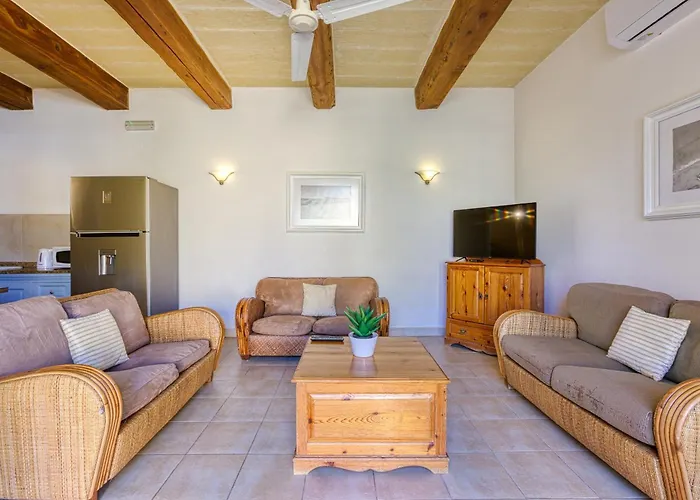 Villagg Tal-fanal Apartament Għasri
