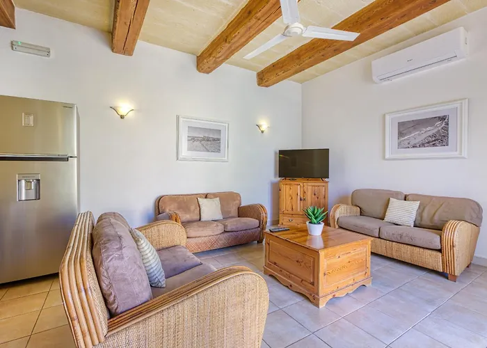 Villagg Tal-fanal Lägenhet Għasri